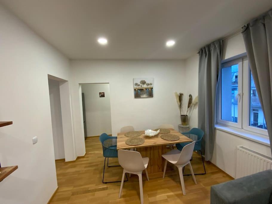 Der Himmelsblick L Dg6'14 Wien